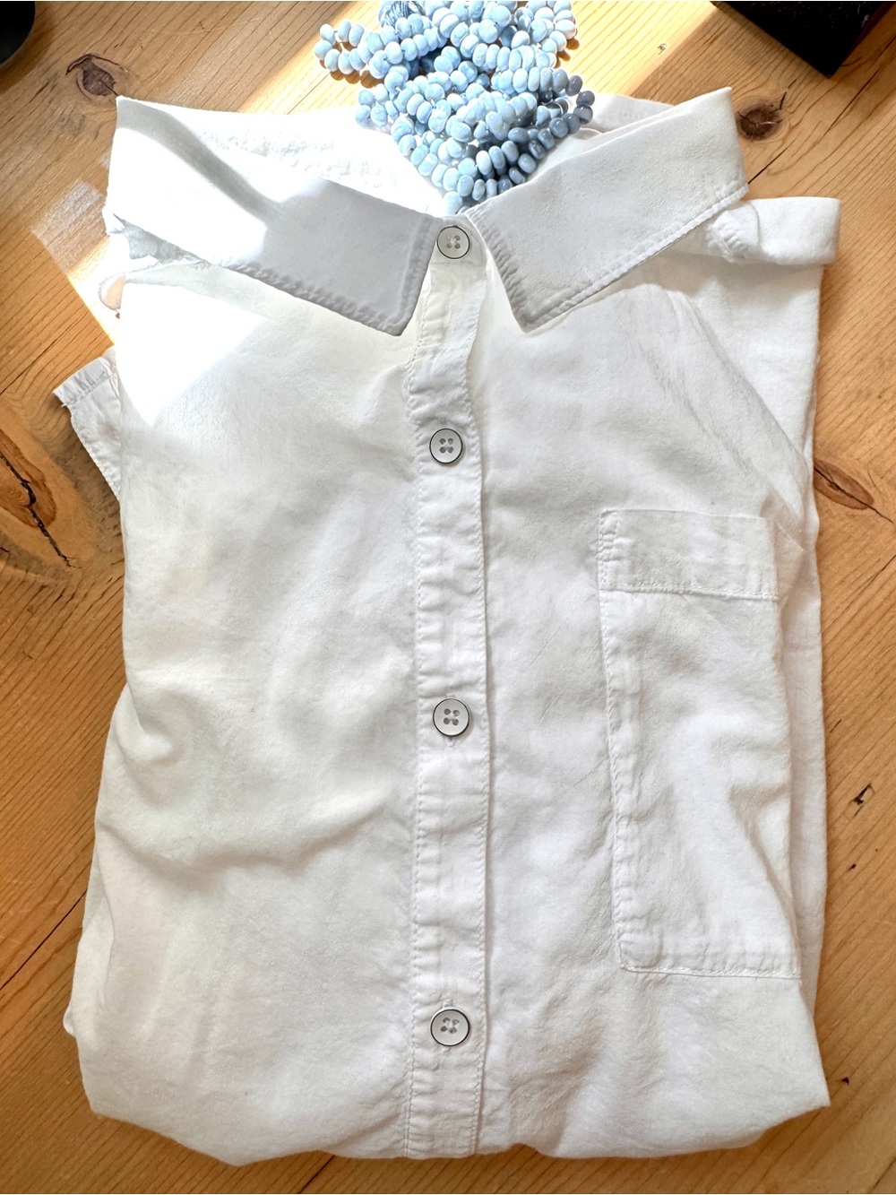 Splendid Shirt Classic White Button-Up Women Size Large EUC